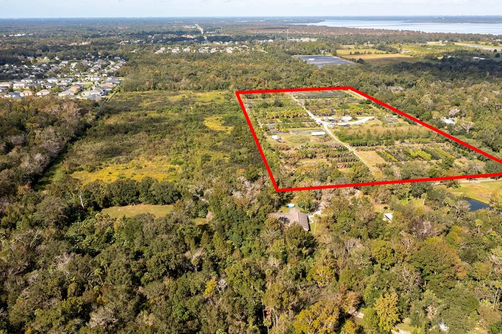850 FLORIDA AVENUE Oviedo, FL 32765