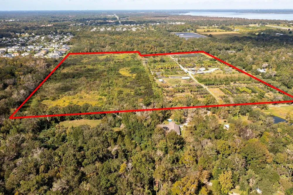 850 FLORIDA AVENUE Oviedo, FL 32765