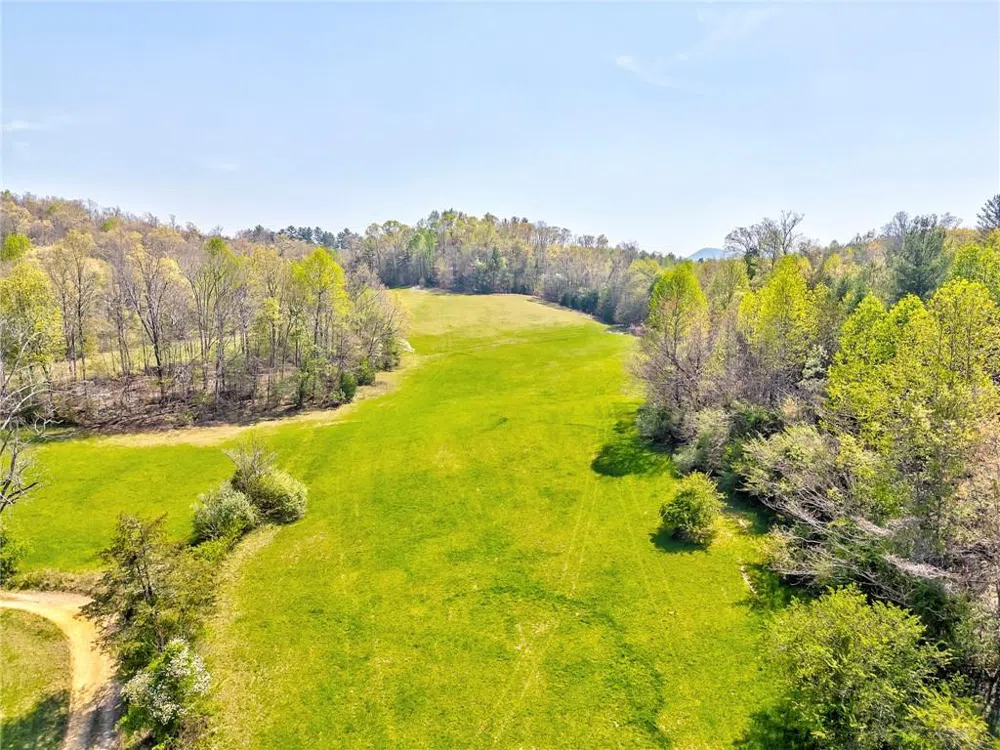 365 Waters Road McCaysville, GA 30555