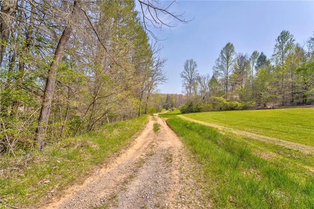 365 Waters Road McCaysville, GA 30555