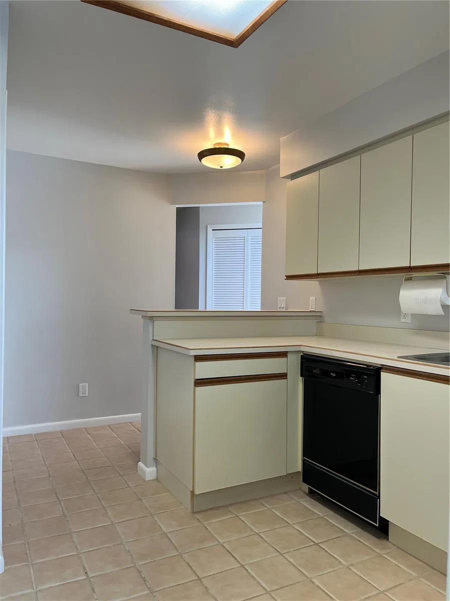 8 MARINA POINT PLACE #8 Palm Coast, FL 32137