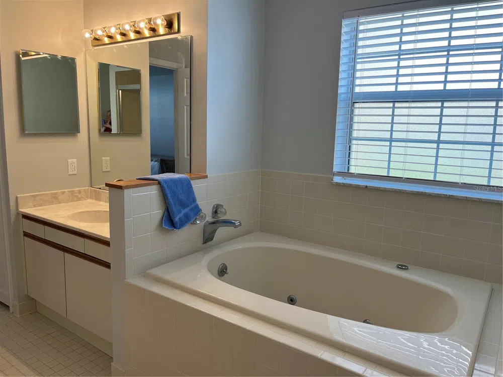 8 MARINA POINT PLACE #8 Palm Coast, FL 32137