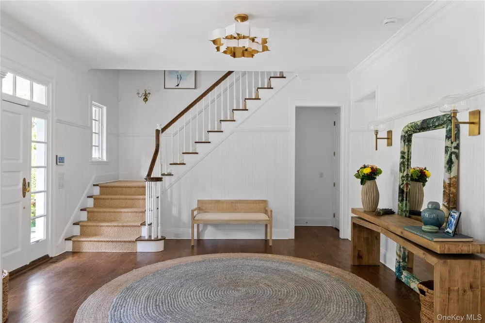 327 Georgica Road East Hampton, NY 11937