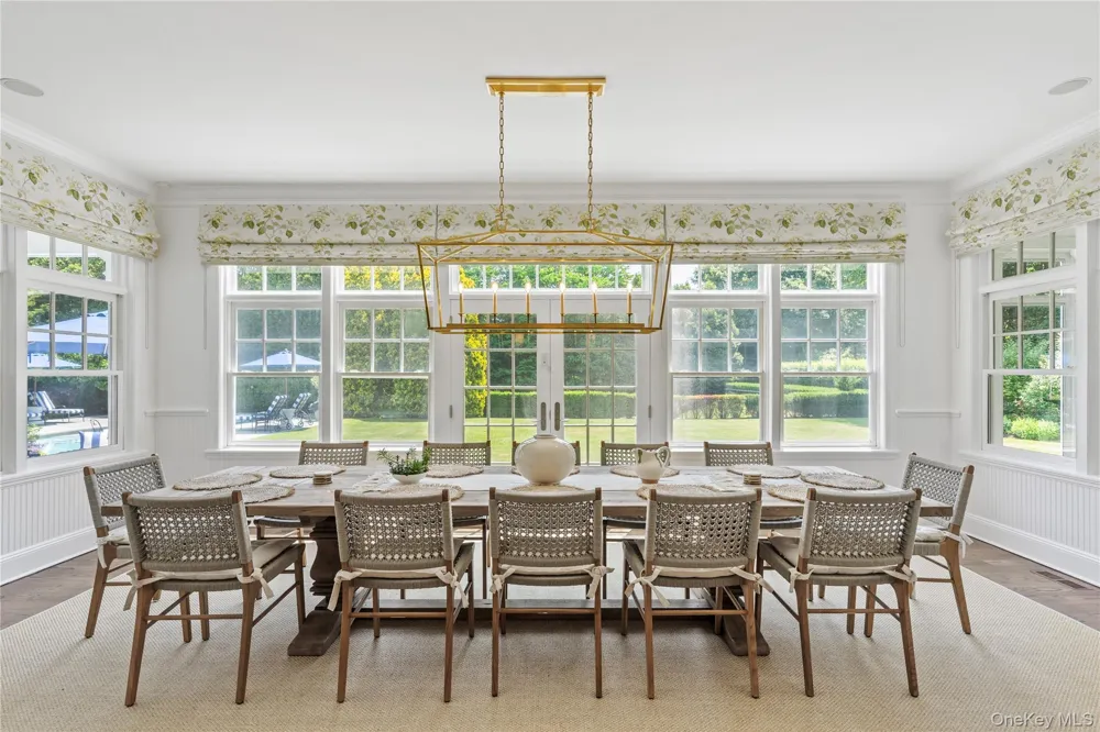 327 Georgica Road East Hampton, NY 11937