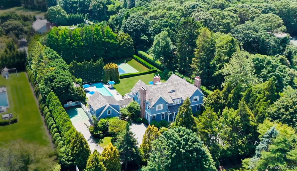 327 Georgica Road East Hampton, NY 11937
