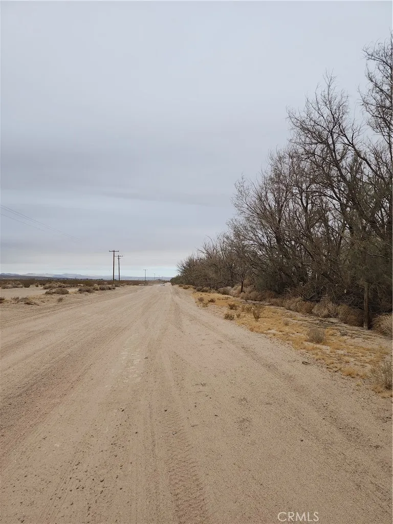 34981 Piute Road Newberry Springs, CA 92365