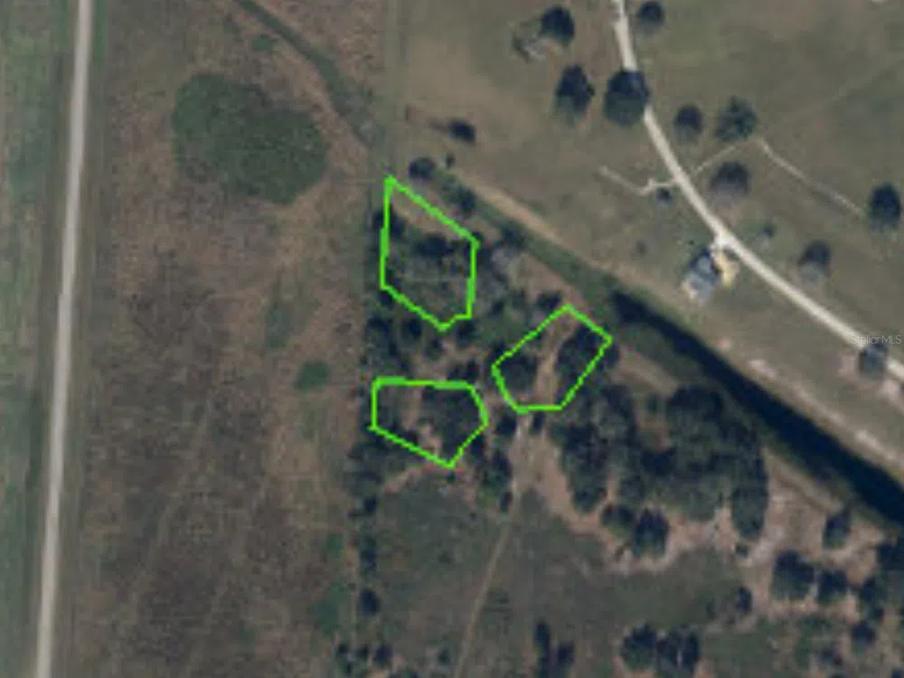 417 FOXHALL CIRCLE Sebring, FL 33876