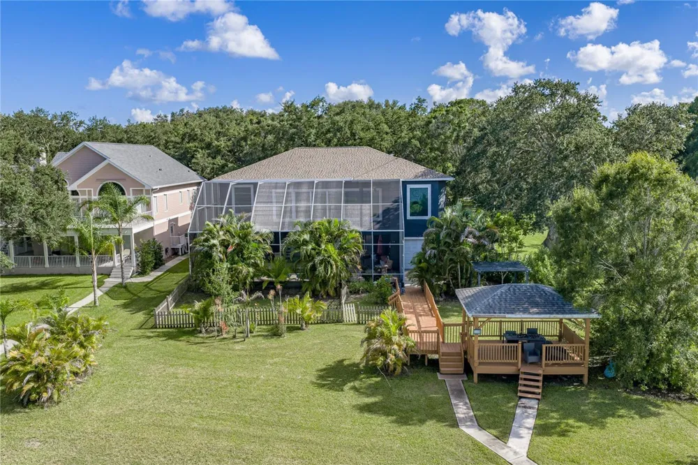 3484 SHORE DRIVE Safety Harbor, FL 34695