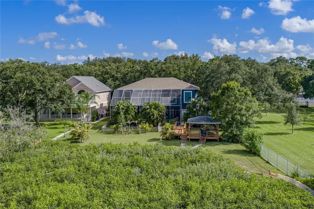 3484 SHORE DRIVE Safety Harbor, FL 34695