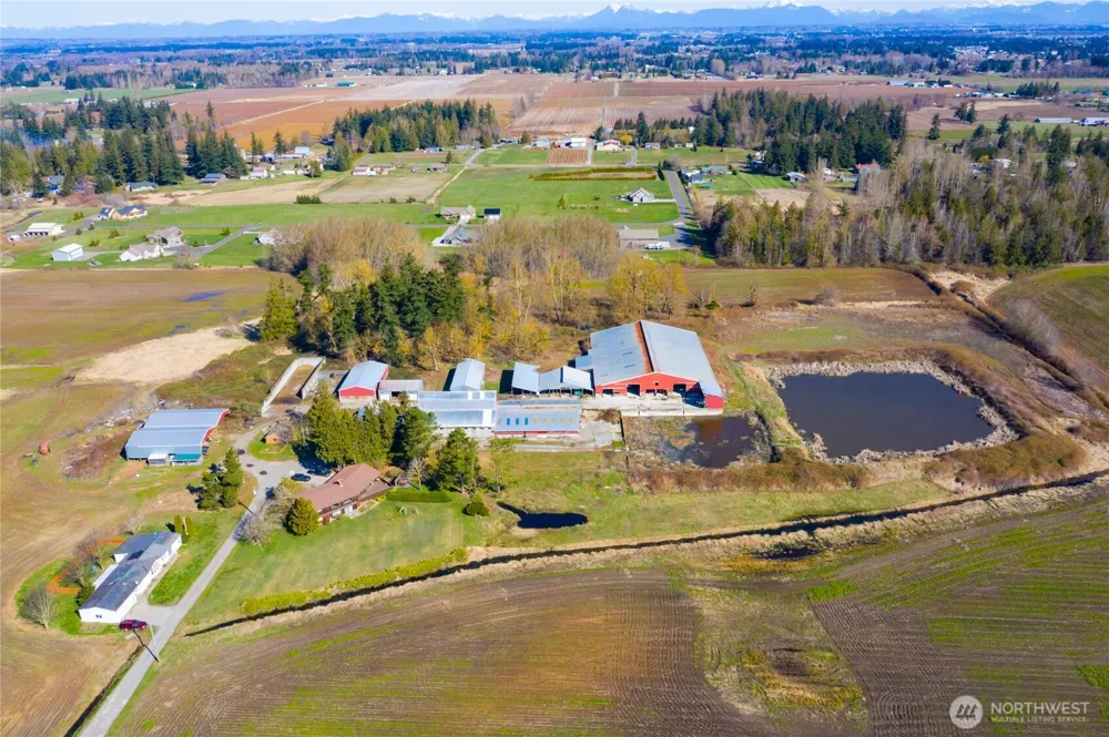 490 W Laurel Road Bellingham, WA 98226