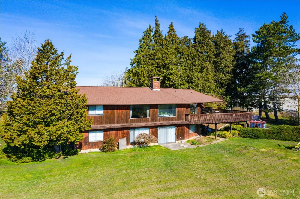 490 W Laurel Road Bellingham, WA 98226
