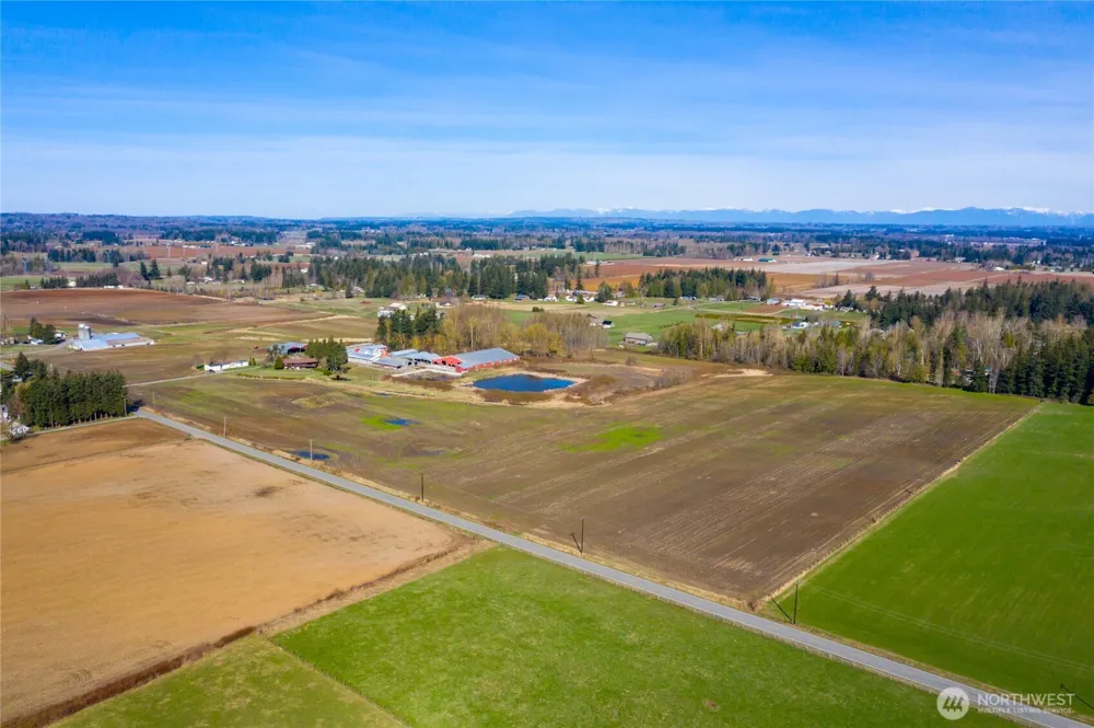490 W Laurel Road Bellingham, WA 98226