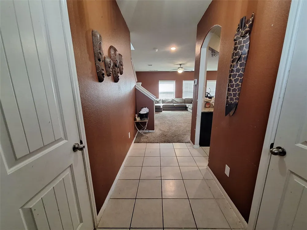 211 Sea Breeze Drive Bacliff, TX 77518