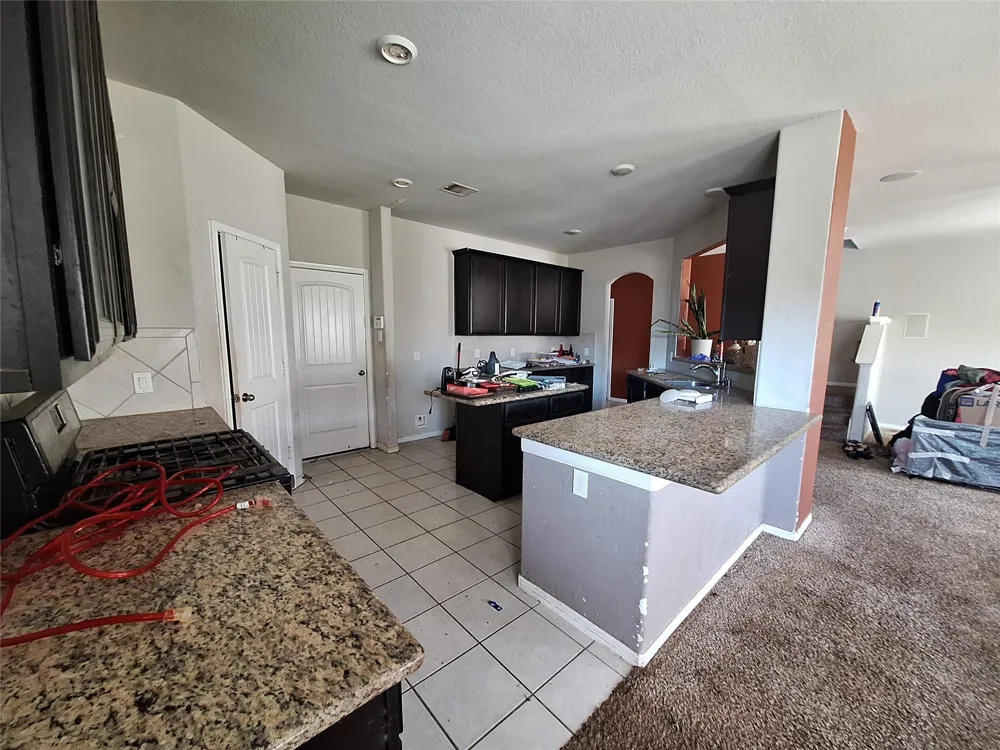 211 Sea Breeze Drive Bacliff, TX 77518