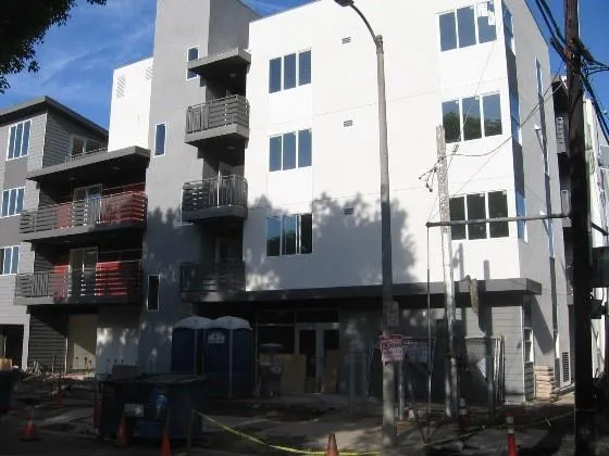 1555 Gordon St Los Angeles, CA 90028