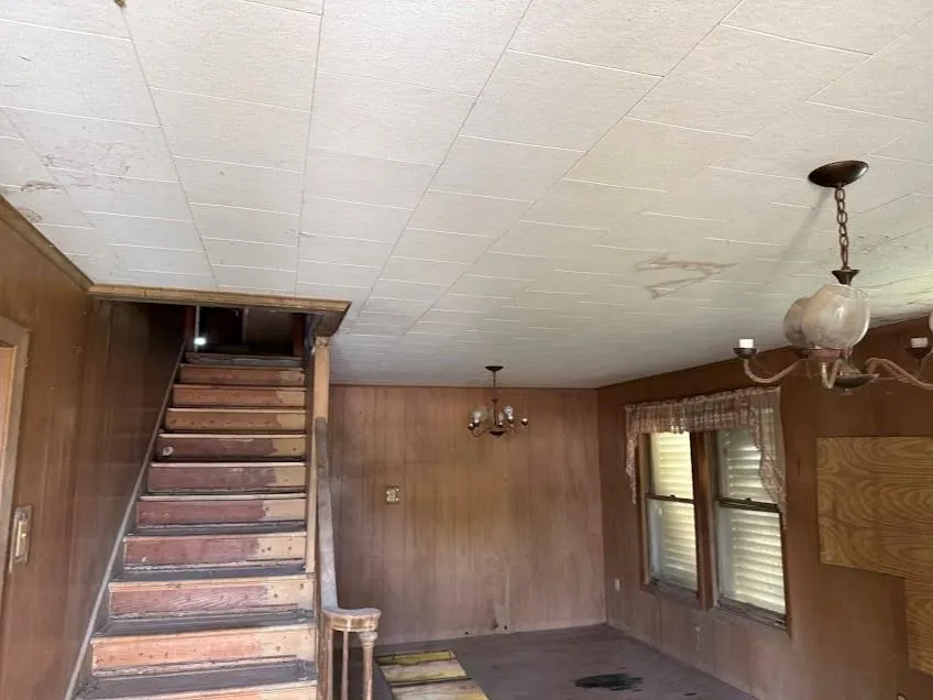 7103 Highway 36 Jones Creek, TX 77541