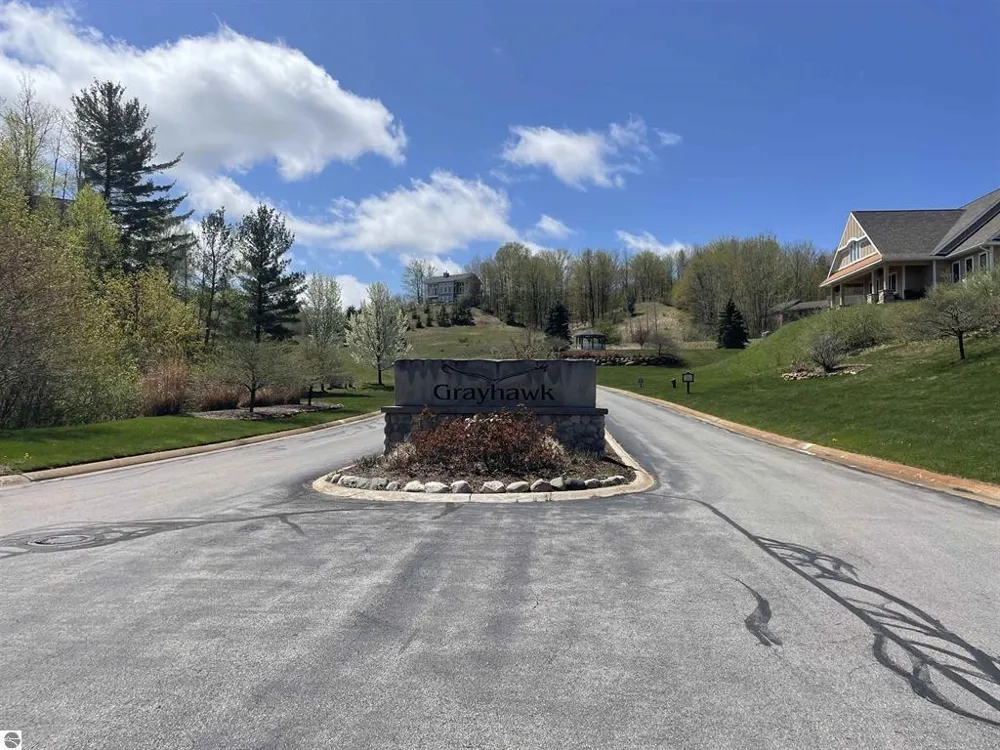 4863 Grayhawk Boulevard Garfield Charter Township, MI 49684