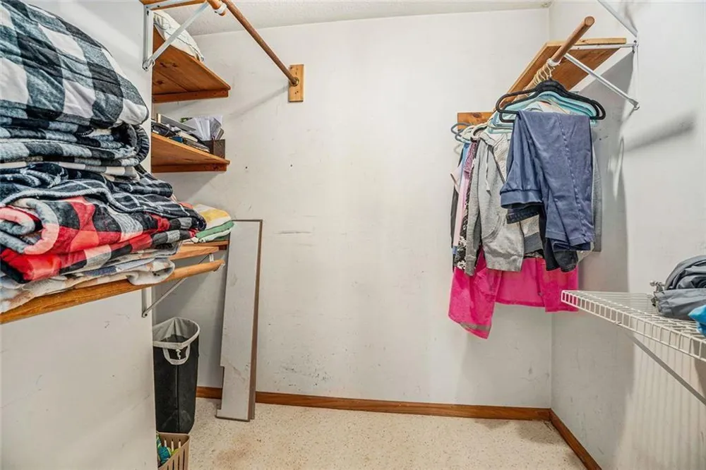 542 Sharp Top Circle Blairsville, GA 30512