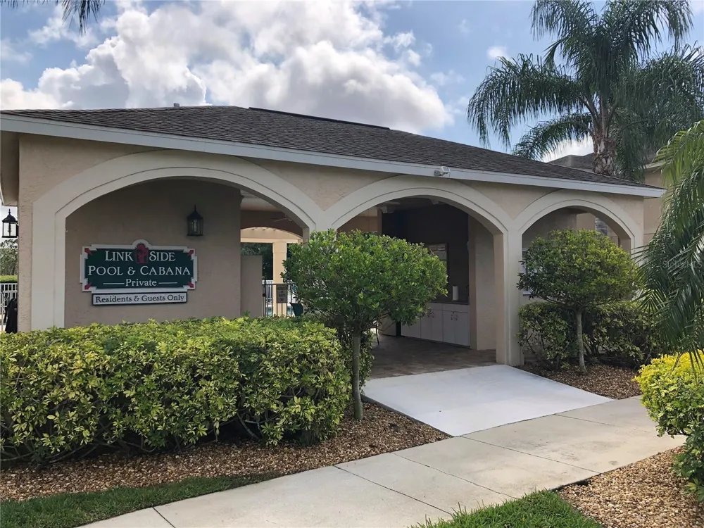 5800 SABAL TRACE DRIVE #1302 North Port, FL 34287