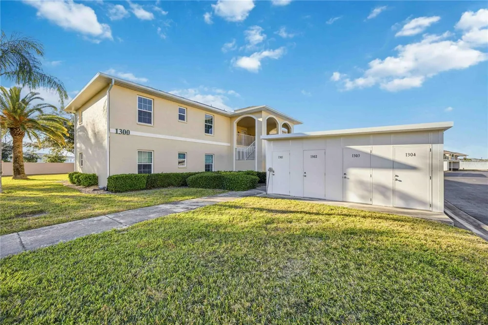 5800 SABAL TRACE DRIVE #1302 North Port, FL 34287