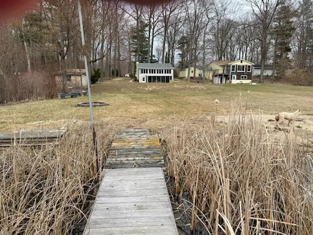 4605 Hunters Trail Douglass Township, MI 48886