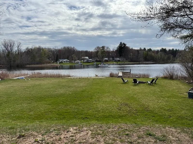 4605 Hunters Trail Douglass Township, MI 48886