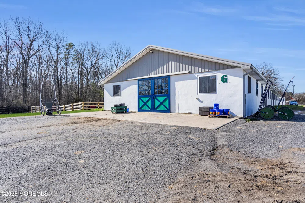 935 Lakewood Farmingdale Road Howell, NJ 07731