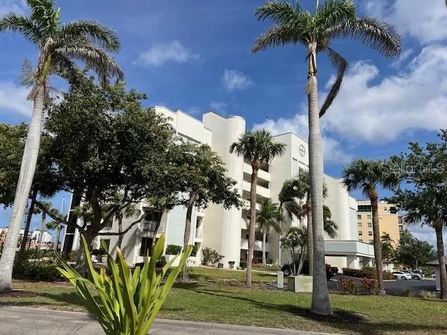 3020 MATECUMBE KEY ROAD #103 Punta Gorda, FL 33955