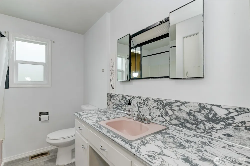 6017 S Capitol Boulevard Tumwater, WA 98501