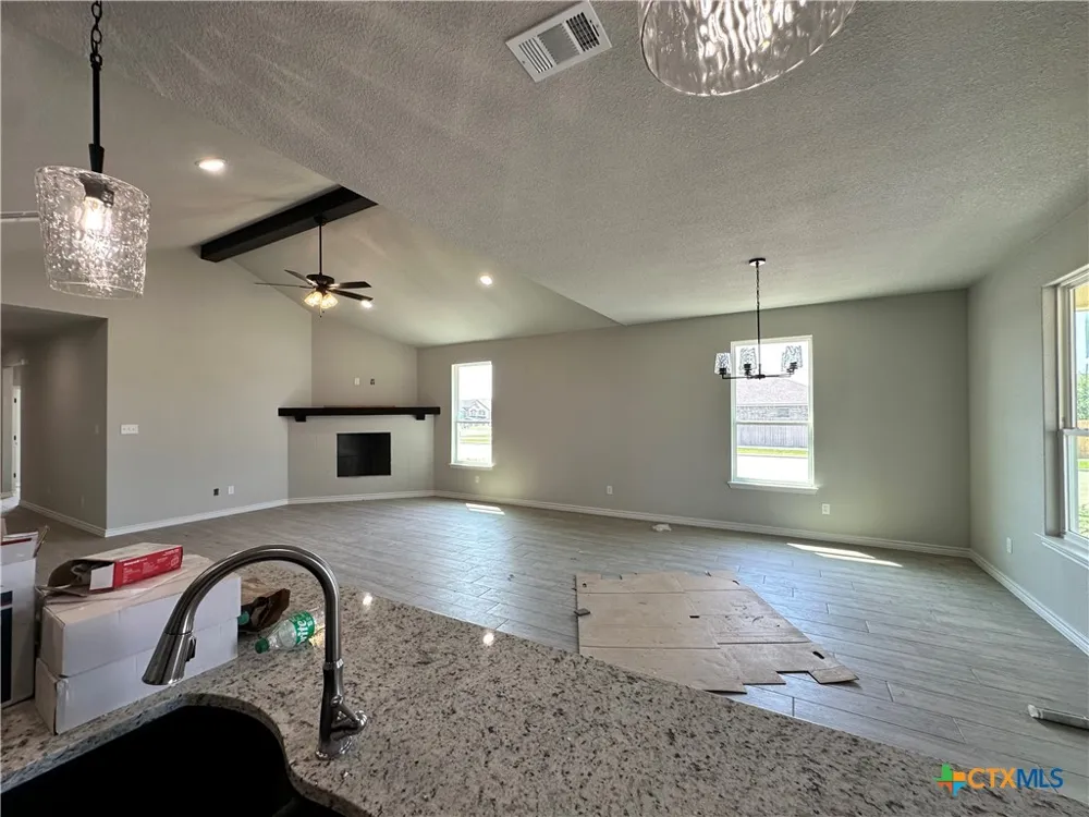 2598 Settlers Oak Drive Belton, TX 76513