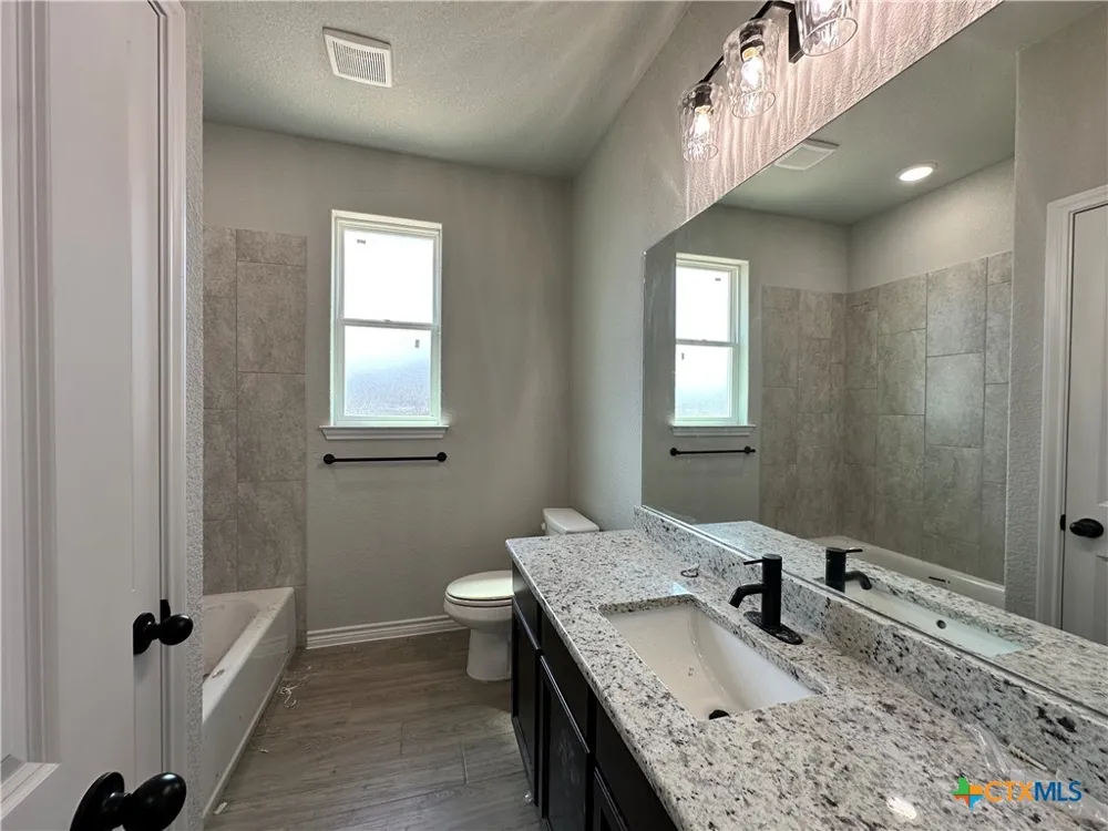 2598 Settlers Oak Drive Belton, TX 76513