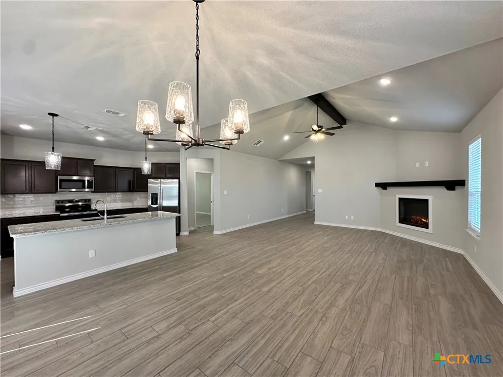 2598 Settlers Oak Drive Belton, TX 76513