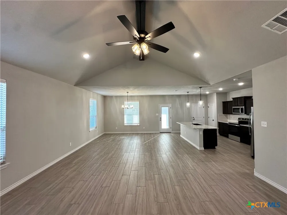 2598 Settlers Oak Drive Belton, TX 76513