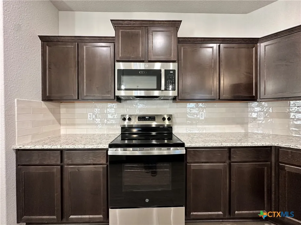 2598 Settlers Oak Drive Belton, TX 76513