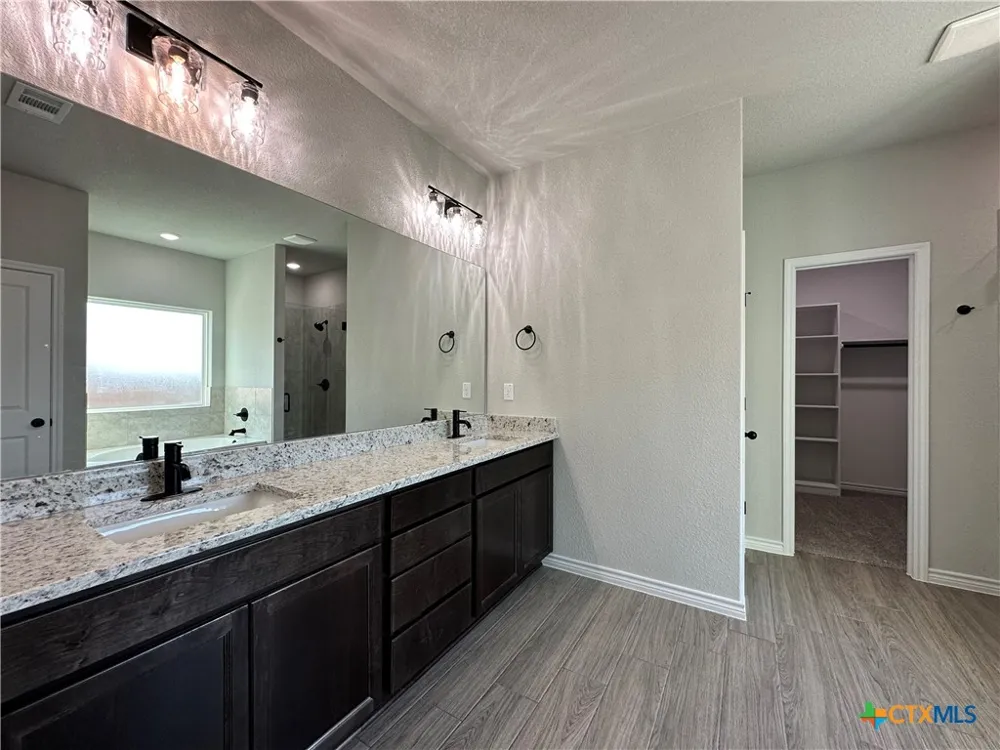 2598 Settlers Oak Drive Belton, TX 76513
