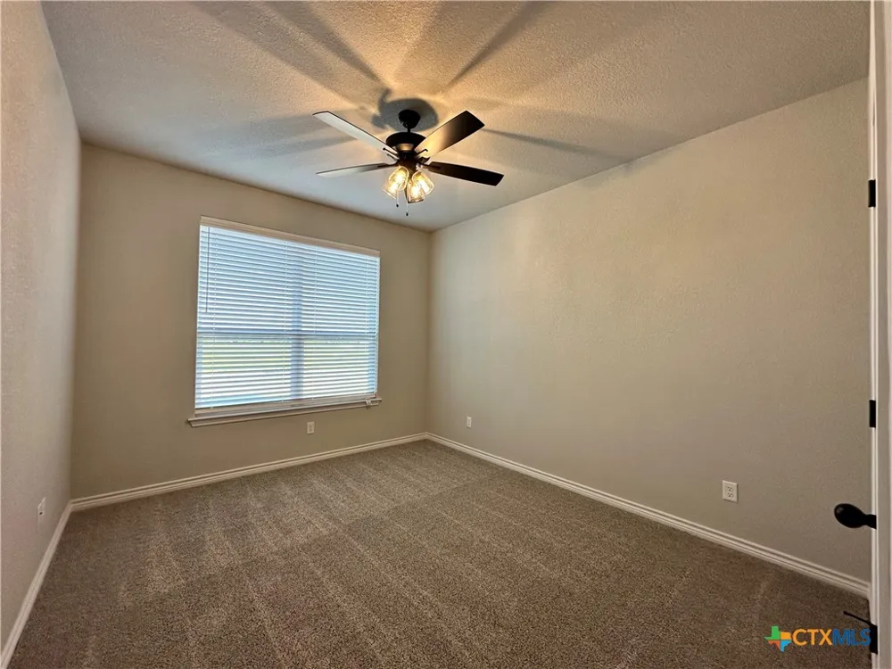 2598 Settlers Oak Drive Belton, TX 76513