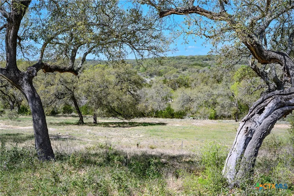 5922 Colin Ridge New Braunfels, TX 78132