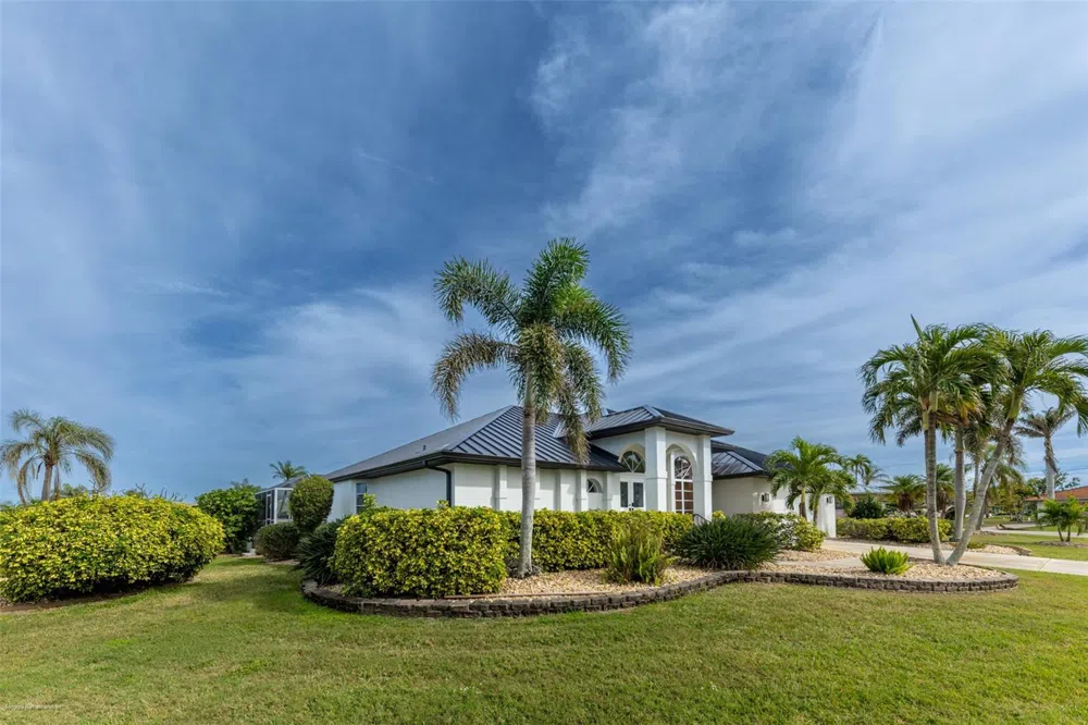 2572 BRAZILIA COURT Punta Gorda, FL 33950