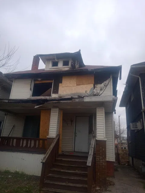 4276 Larchmont