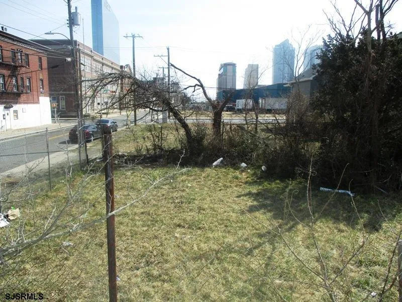 110 N New Jersey Ave Atlantic City, NJ 08401