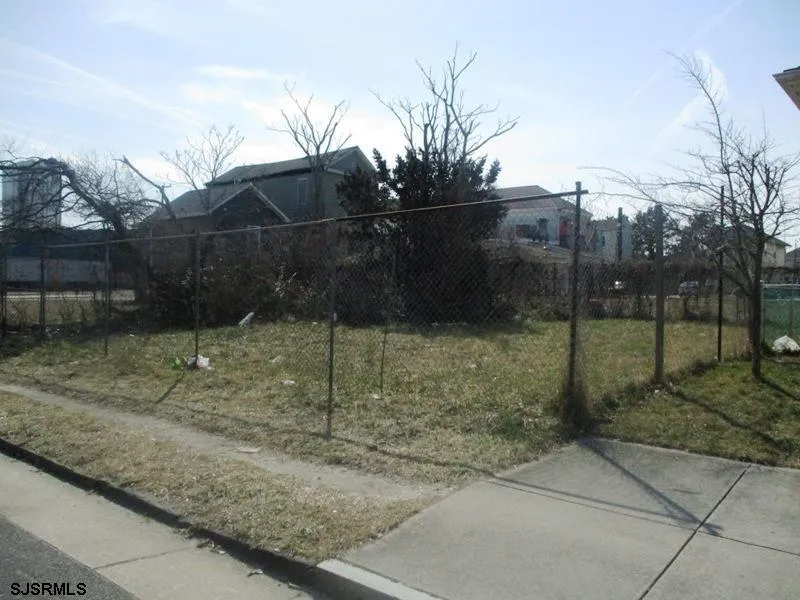 110 N New Jersey Ave Atlantic City, NJ 08401