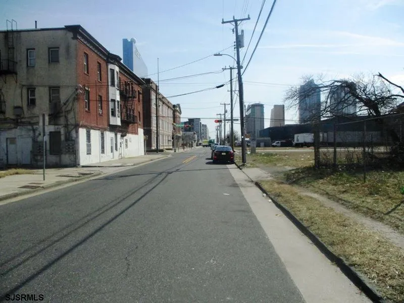 110 N New Jersey Ave Atlantic City, NJ 08401