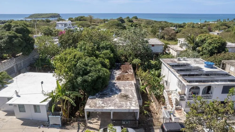 378 CALLE GIRASOLES Vieques, PR 00765