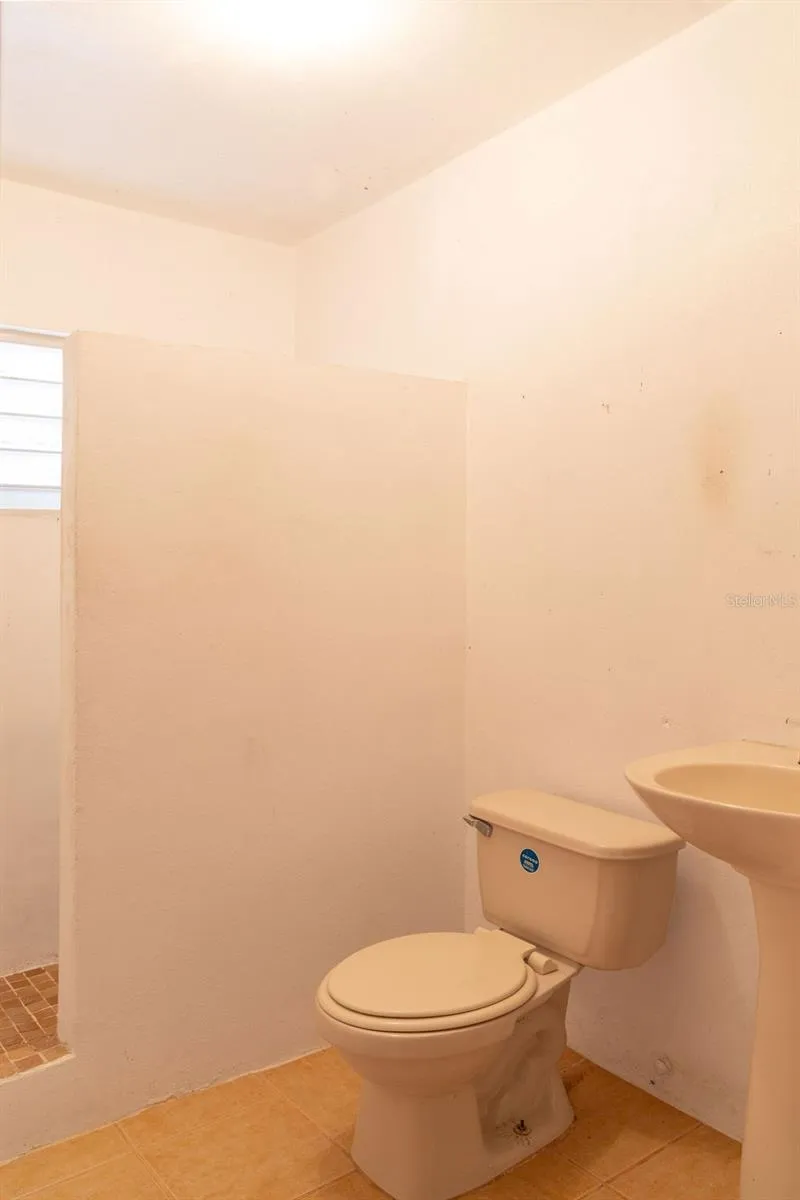 378 CALLE GIRASOLES Vieques, PR 00765