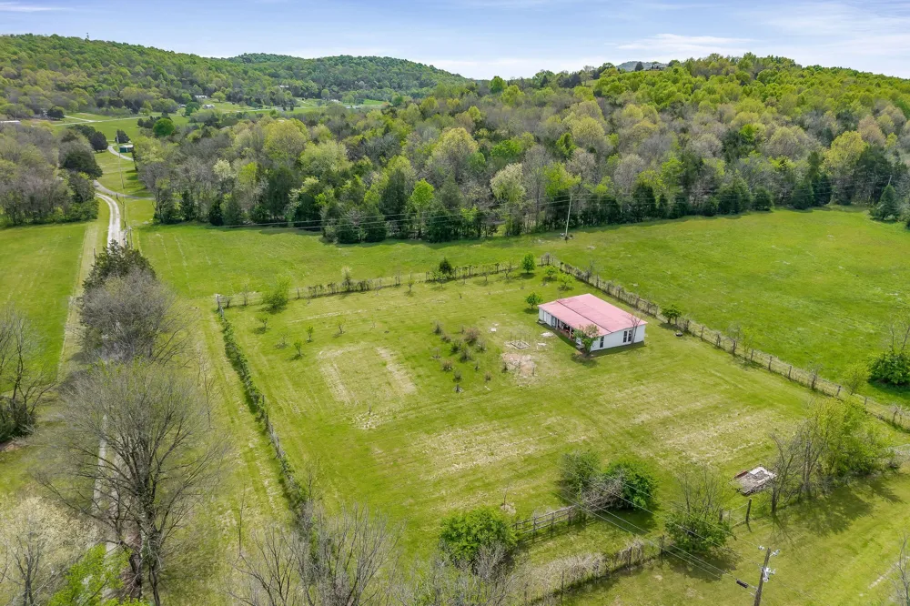 134 Opossum Hollow Rd Watertown, TN 37184
