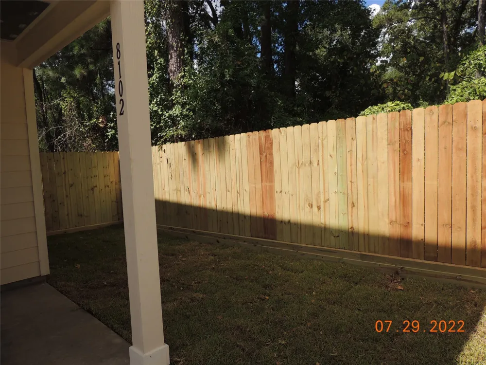 615 Hayman Street Huntsville, TX 77340