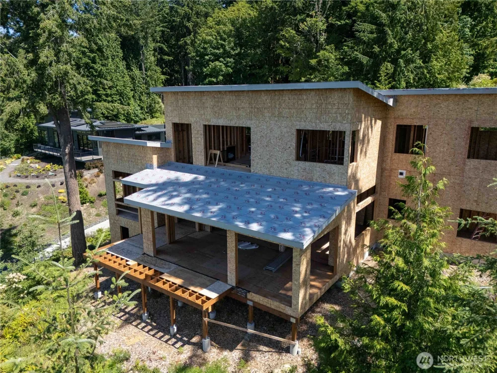 1697 Chuckanut Crest Drive Bellingham, WA 98229