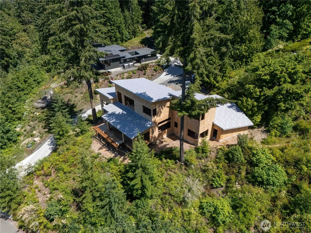 1697 Chuckanut Crest Drive Bellingham, WA 98229