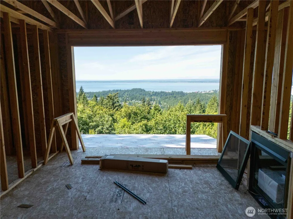 1697 Chuckanut Crest Drive Bellingham, WA 98229