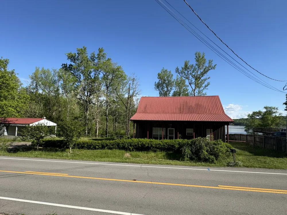 11175 Highway 147 Stewart, TN 37175